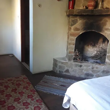 بيت ضيافة Sirince Dogadaki Evler 3*